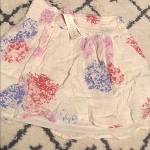 Cream floral flowey skirt